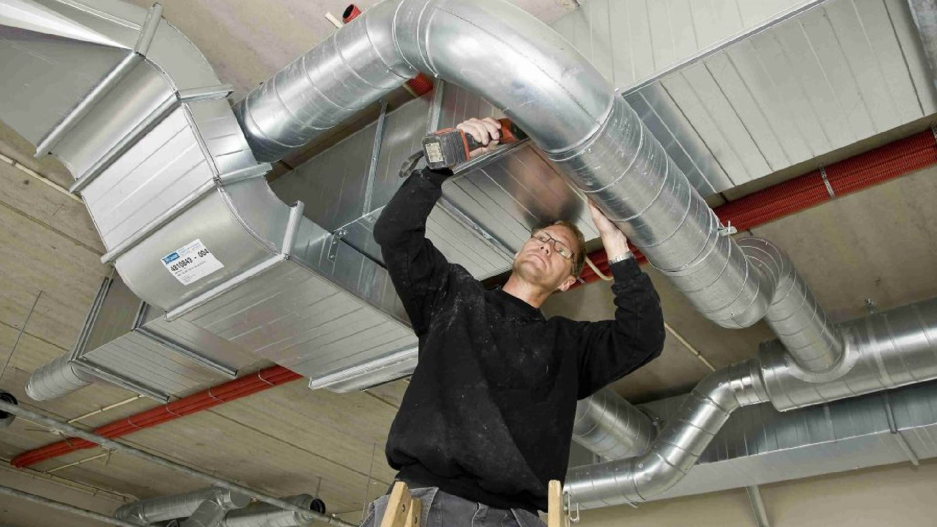 Sheet Metal Duct Installation | S & R Air Duct Cleaning Services